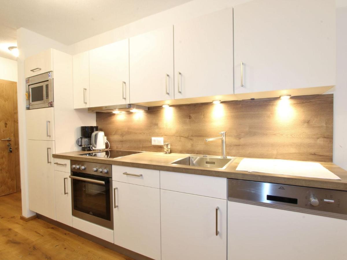 Modern Apartment In Neukirchen Am Gro Venediger Нойкирхен-ам-Гросфенедигер Экстерьер фото